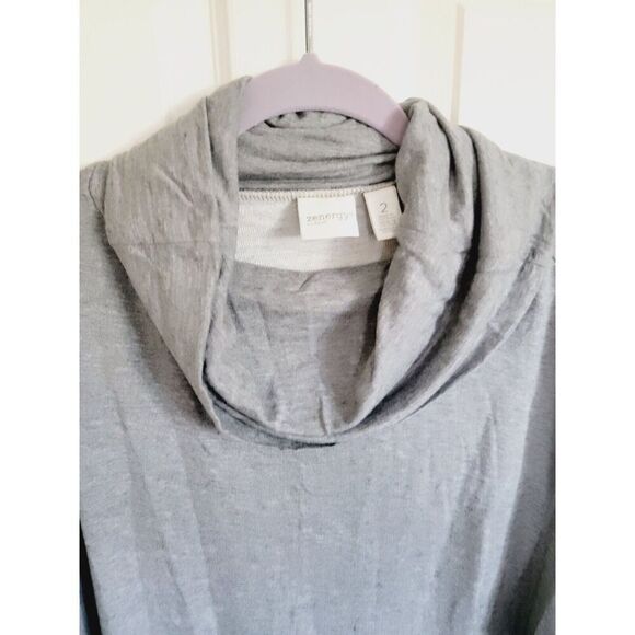 Chico's Zenergy 2 Gray Funnel Neck Top Size L Half Slv Embroidered Side‎ Slits - Picture 7 of 7